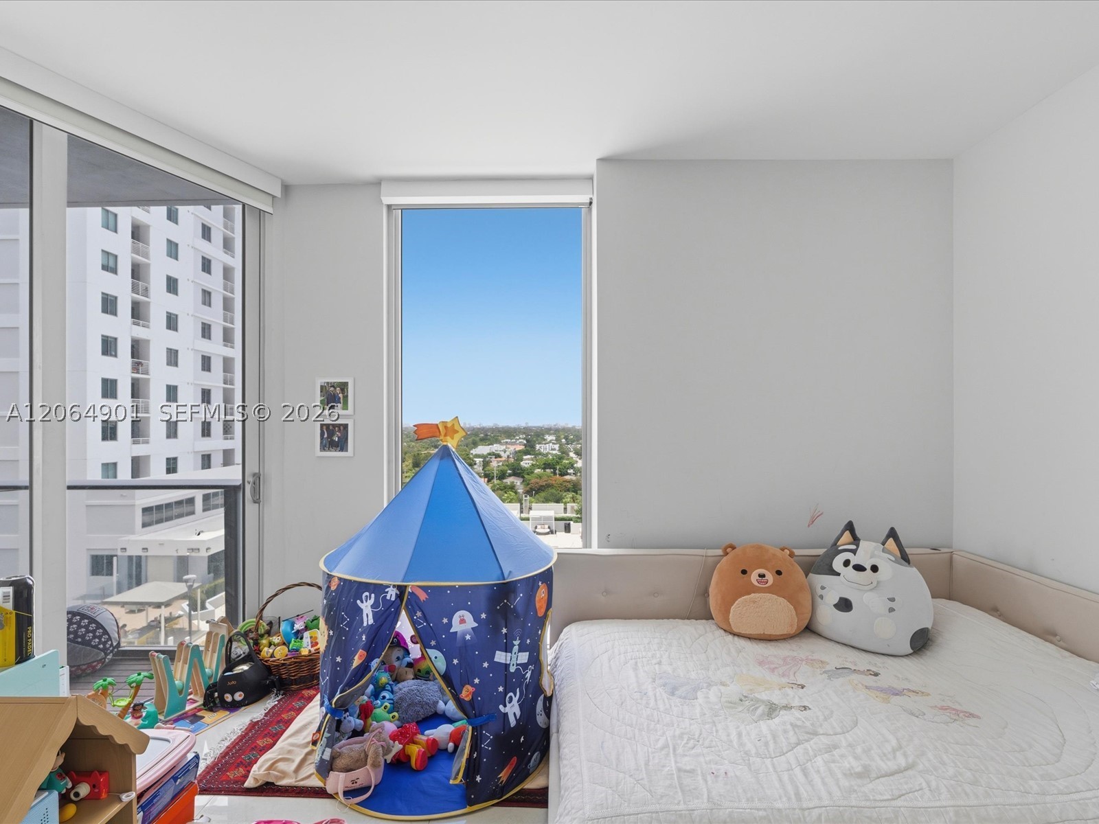 image Brickell Ten11