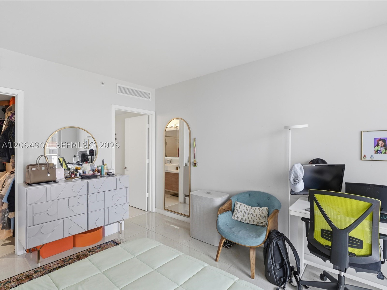 image Brickell Ten15
