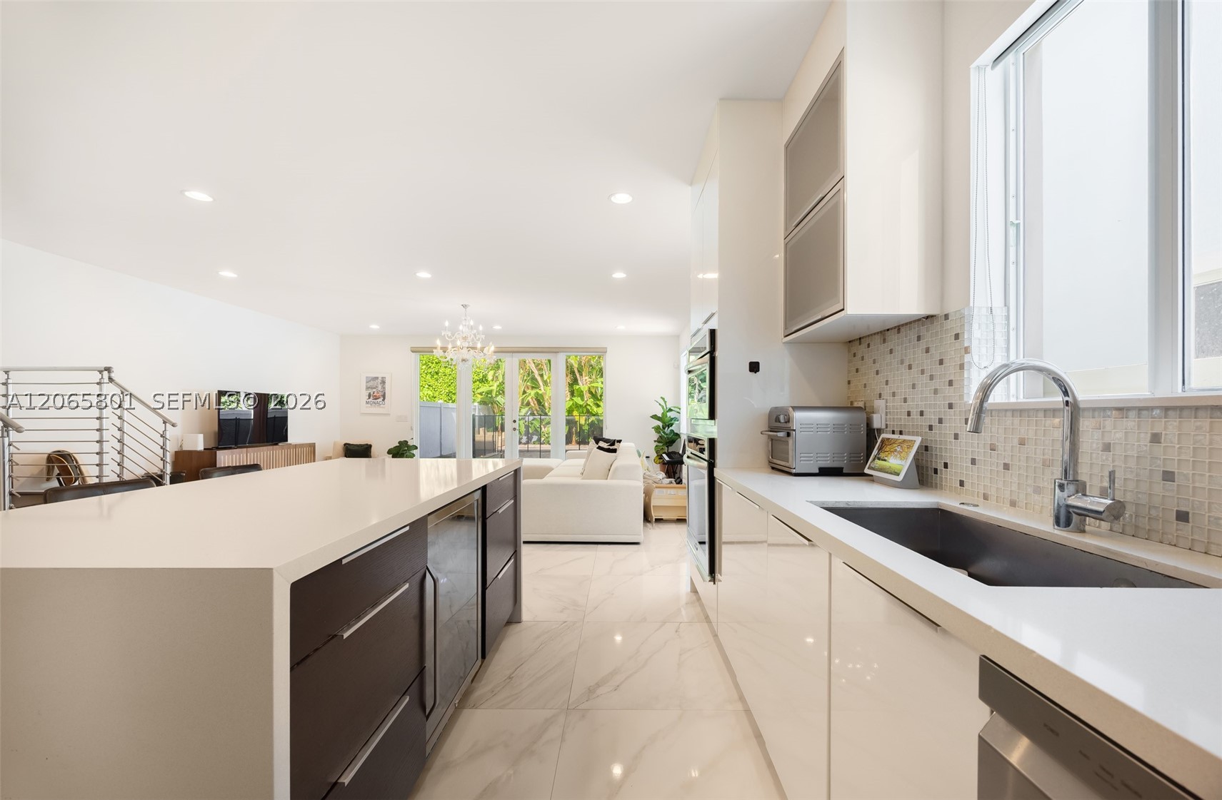 2938 Catalina St Coconut Grove, FL 33133