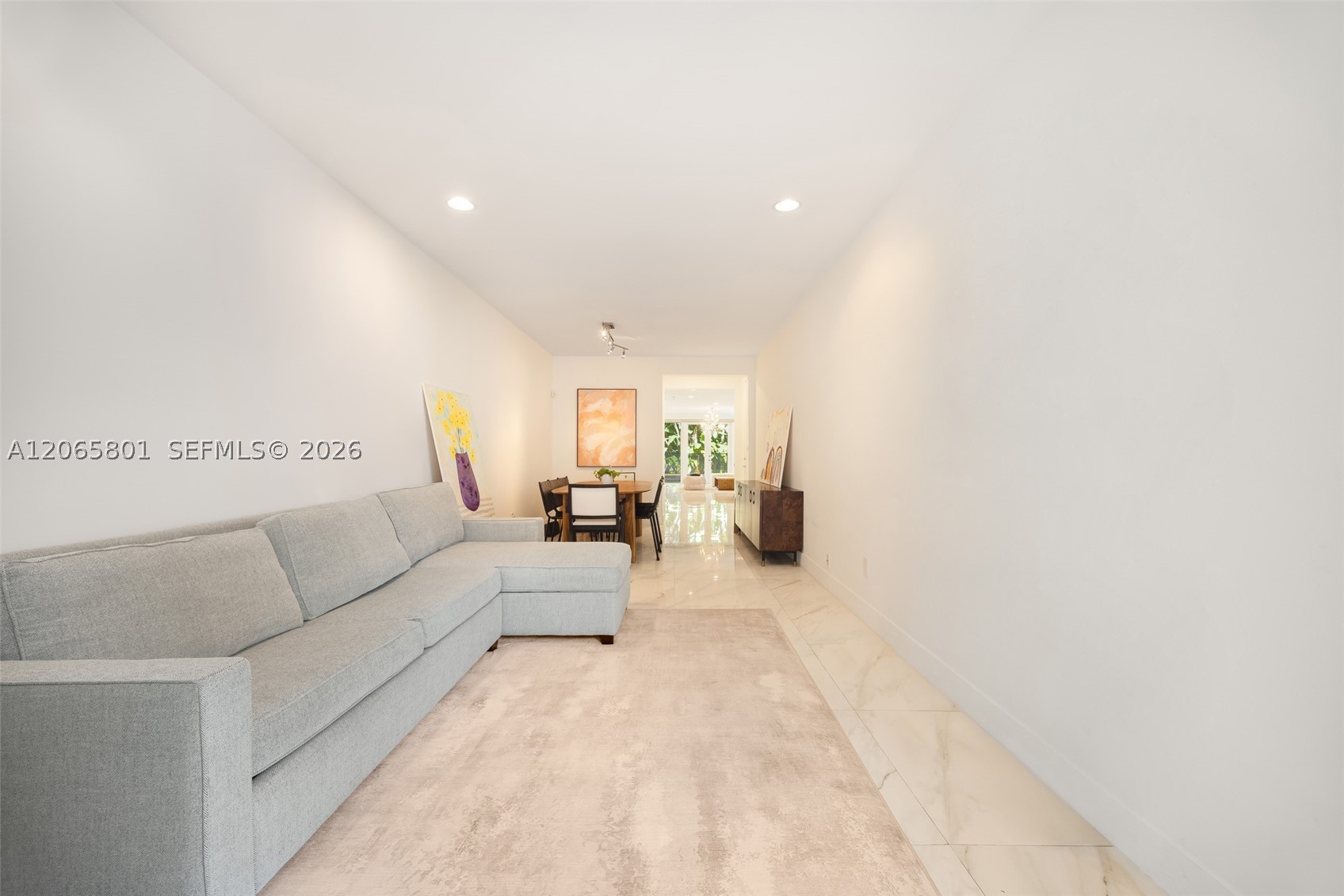 2938 Catalina St Coconut Grove, FL 33133