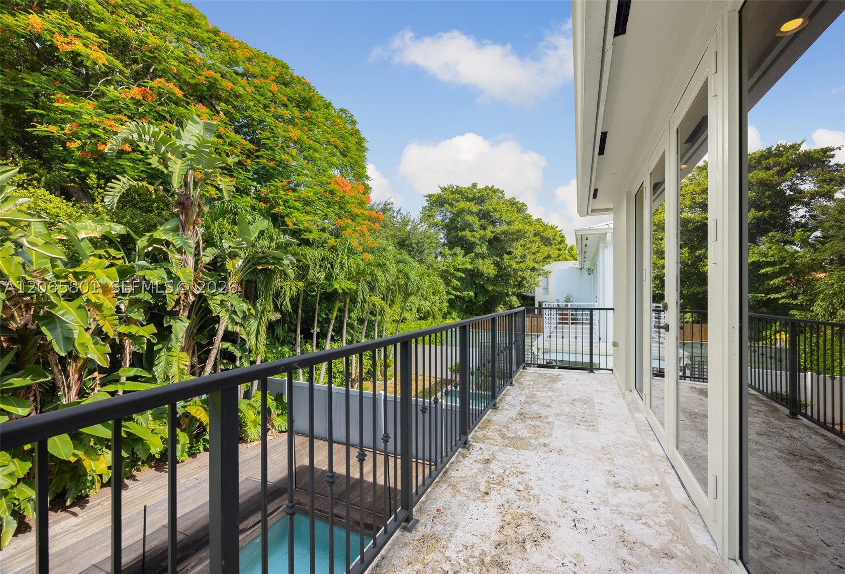 2938 Catalina St Coconut Grove, FL 33133