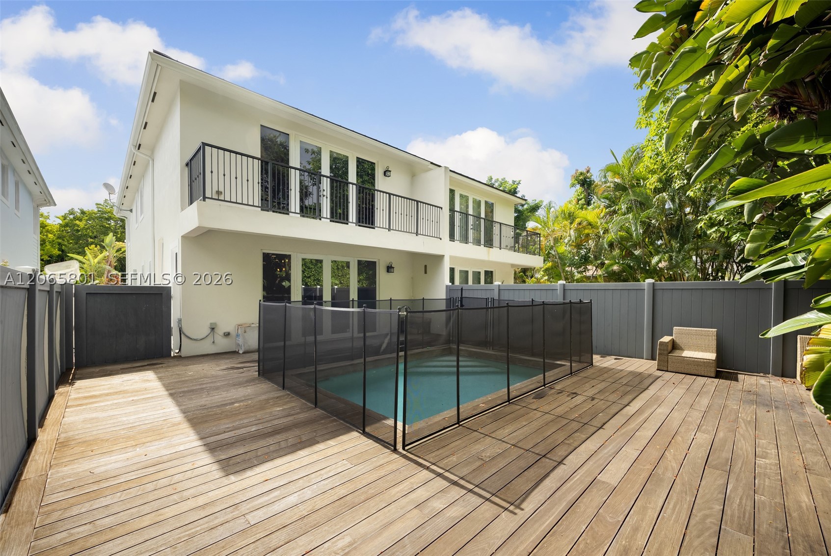 2938 Catalina St Coconut Grove, FL 33133