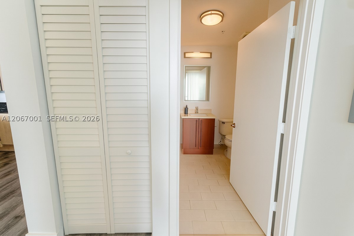 image Axis on Brickell South14