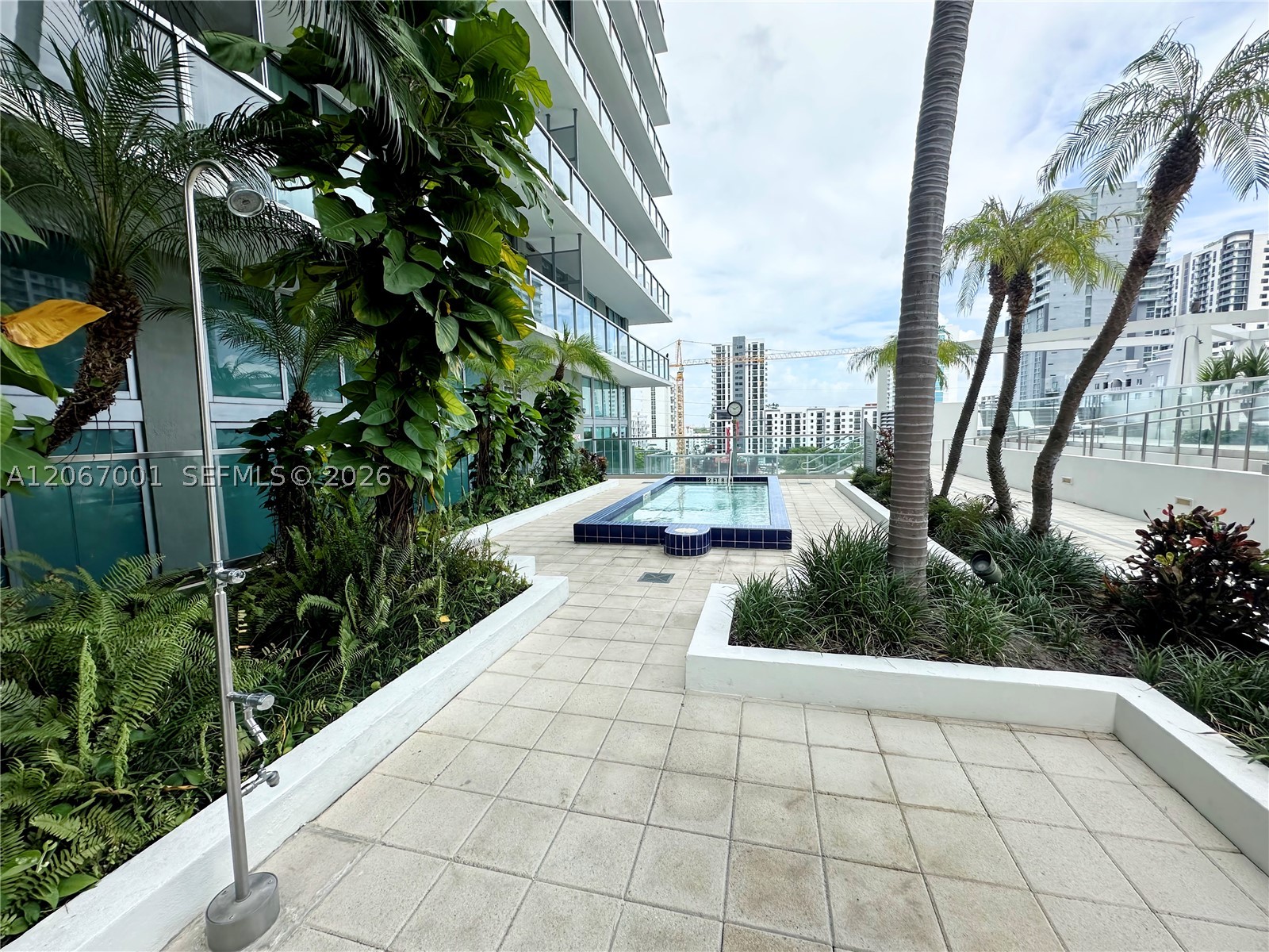 image Axis on Brickell South21