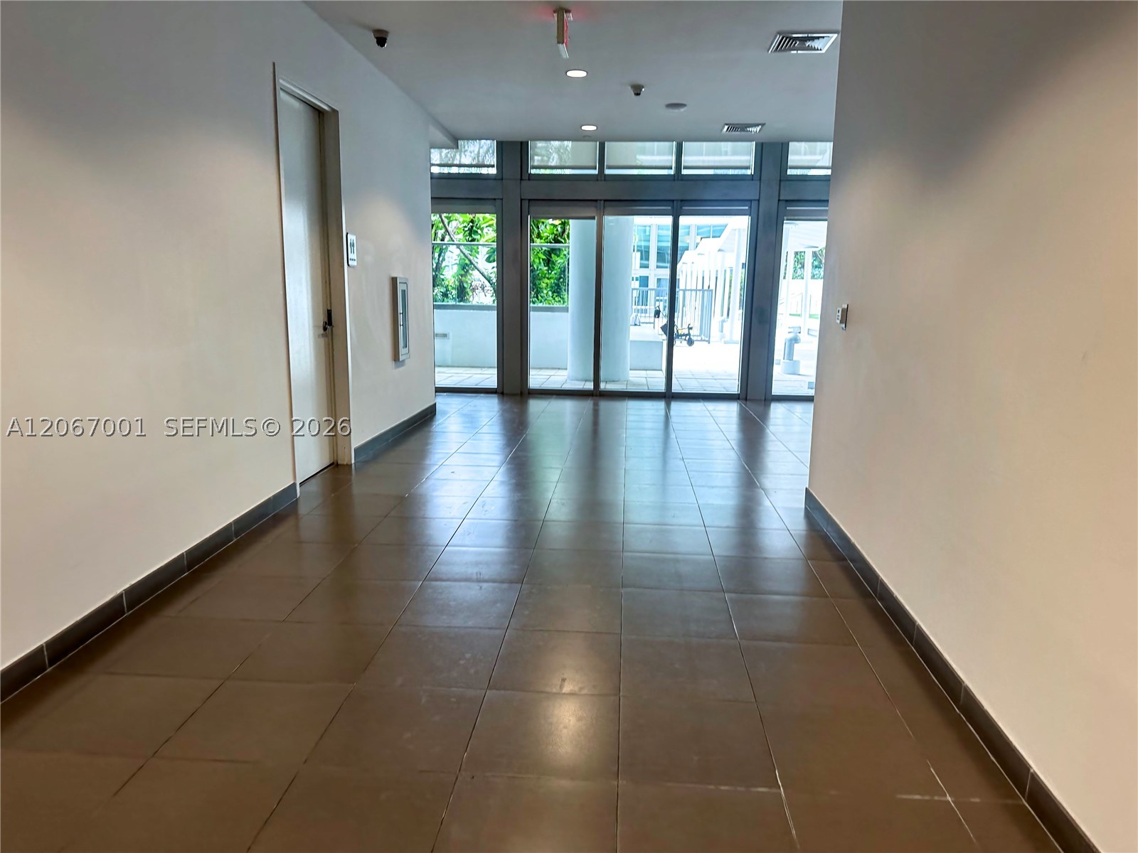 image Axis on Brickell South28