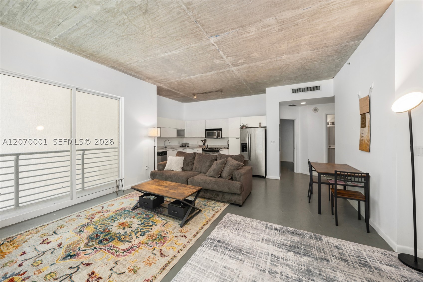 image Loft Downtown I2