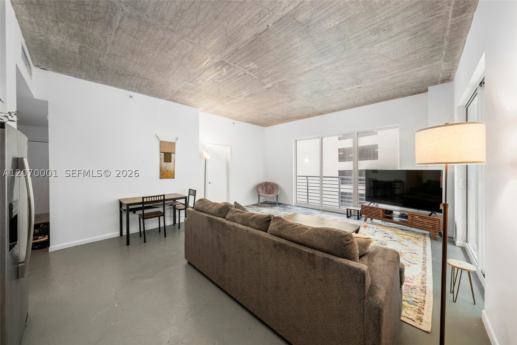 image Loft Downtown I5