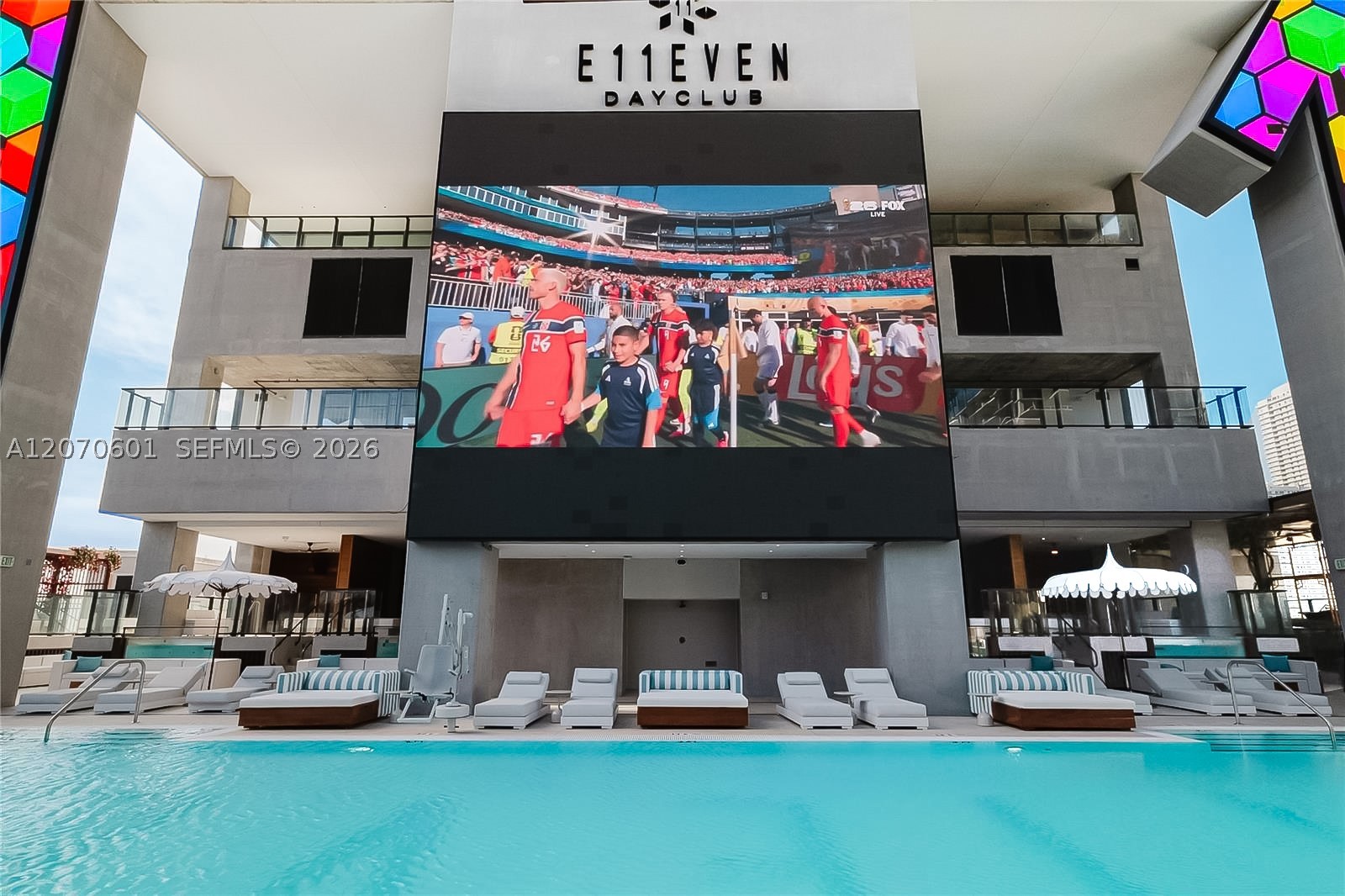 image E11EVEN Hotel & Residences1