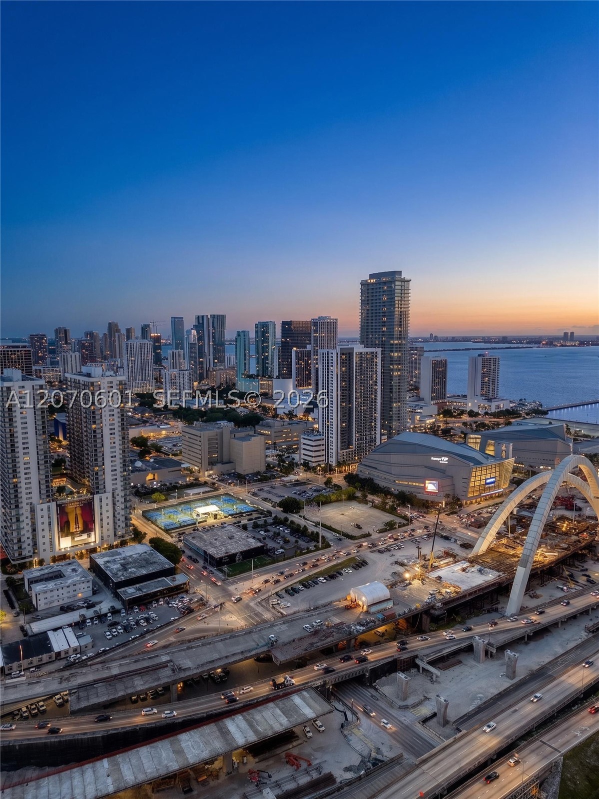 image E11EVEN Hotel & Residences28