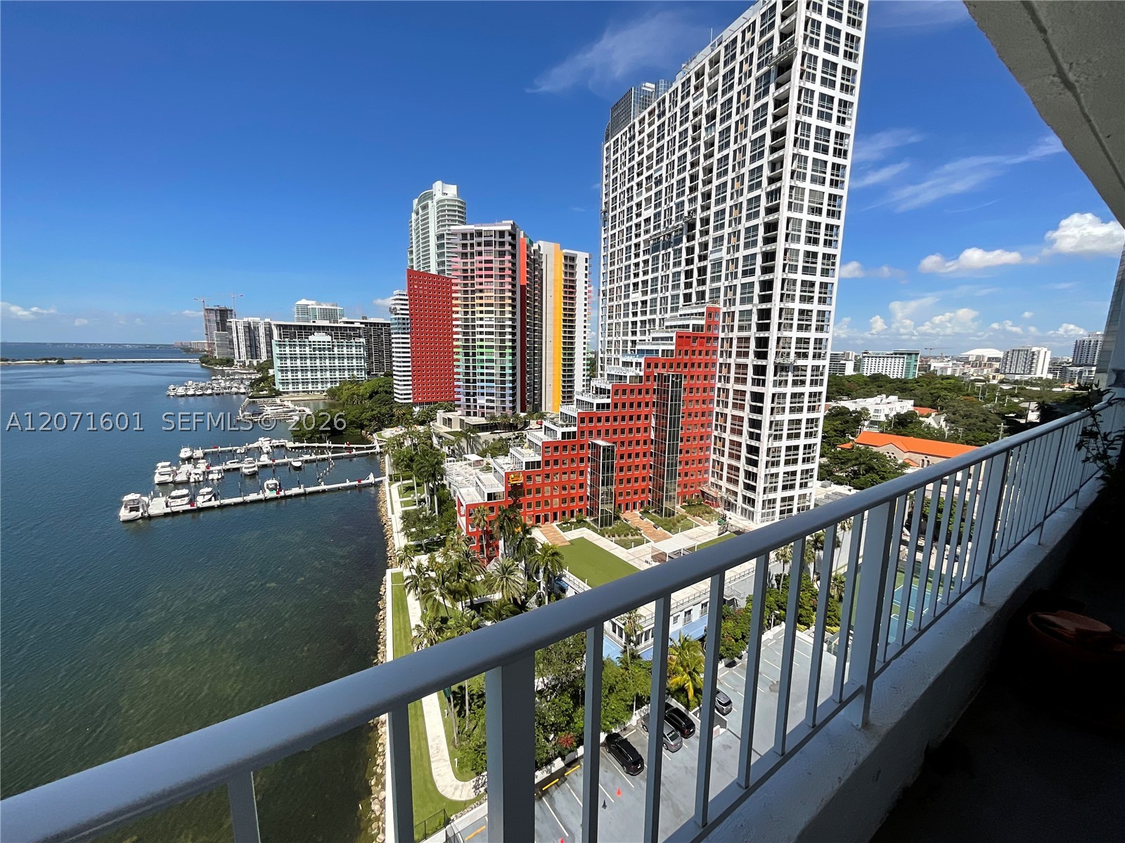 image Brickell Harbour3