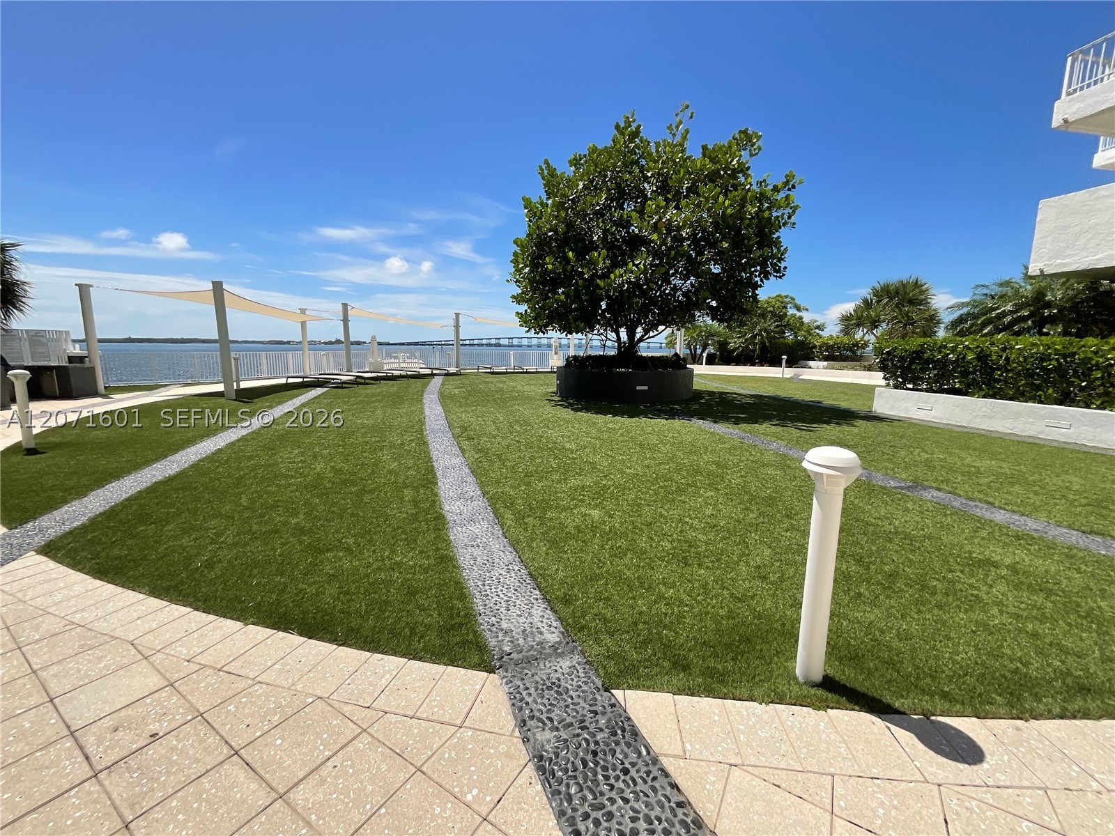 image Brickell Harbour46