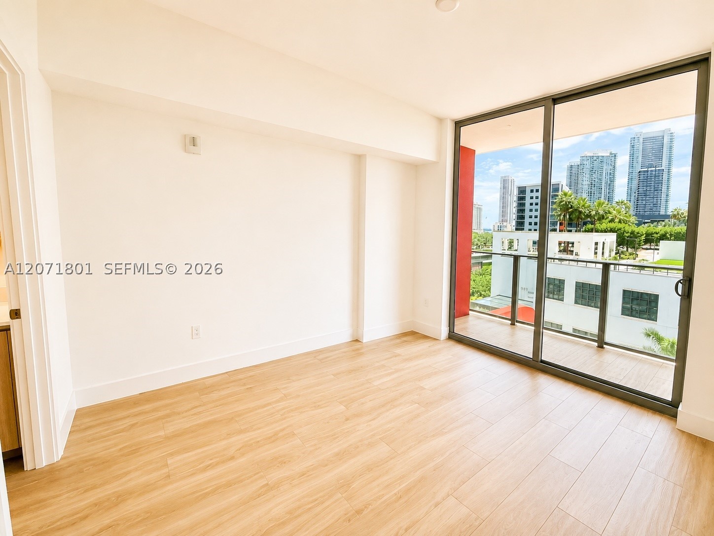 90 NE 32nd St #709 Miami, FL 33127
