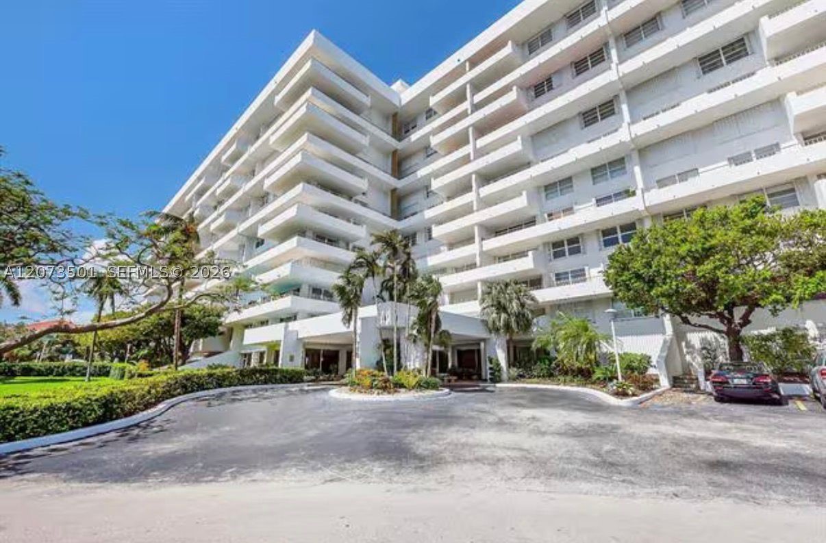 Undisclosed Address Key Biscayne, FL 33149