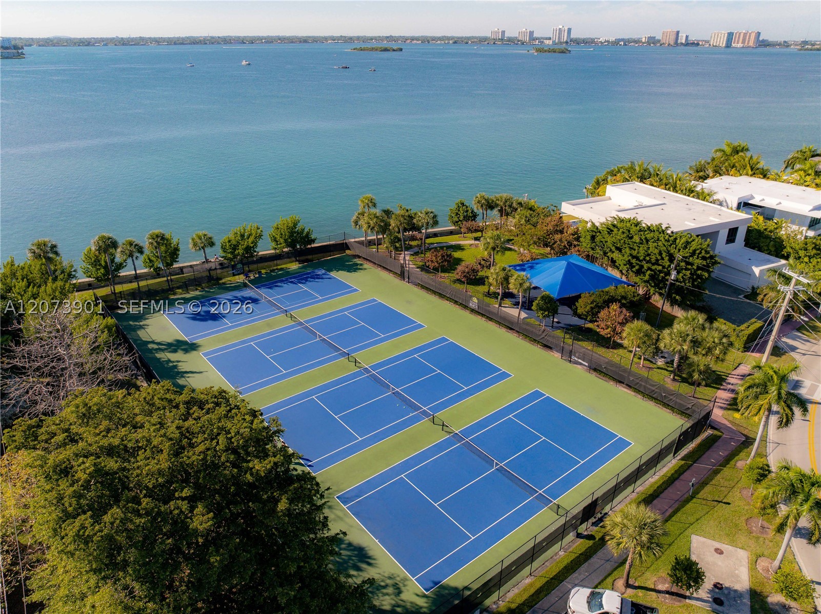 265 Fairway Dr Miami Beach, FL 33141