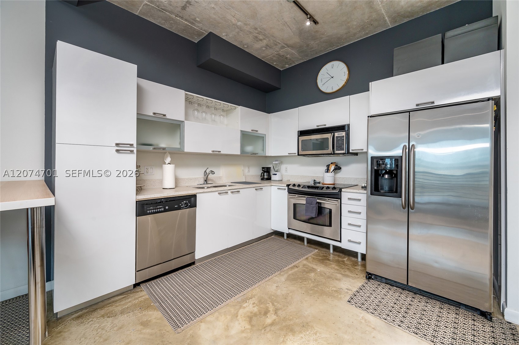 image Loft Downtown I15