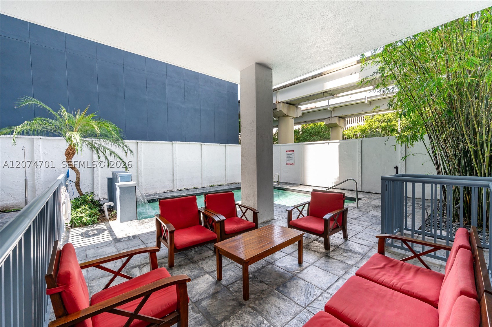 image Loft Downtown I26