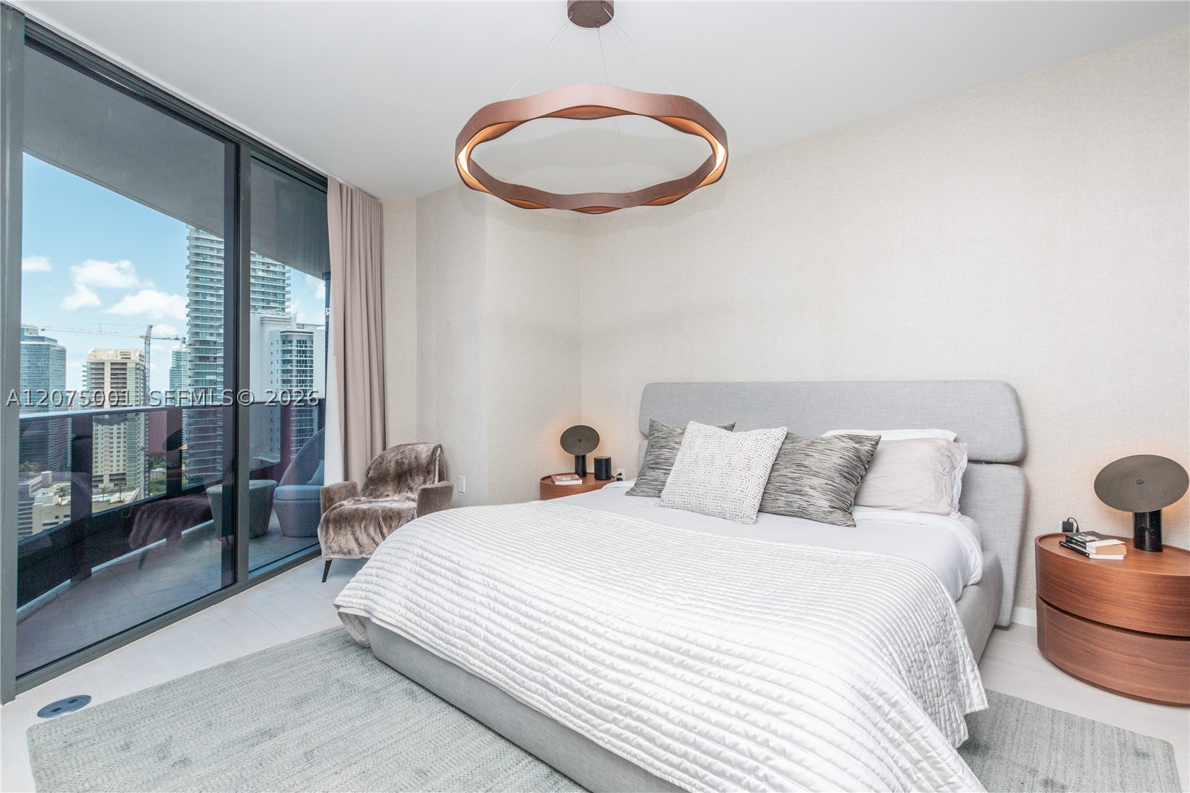 1000 Brickell Plz #3201 Miami, FL 33131