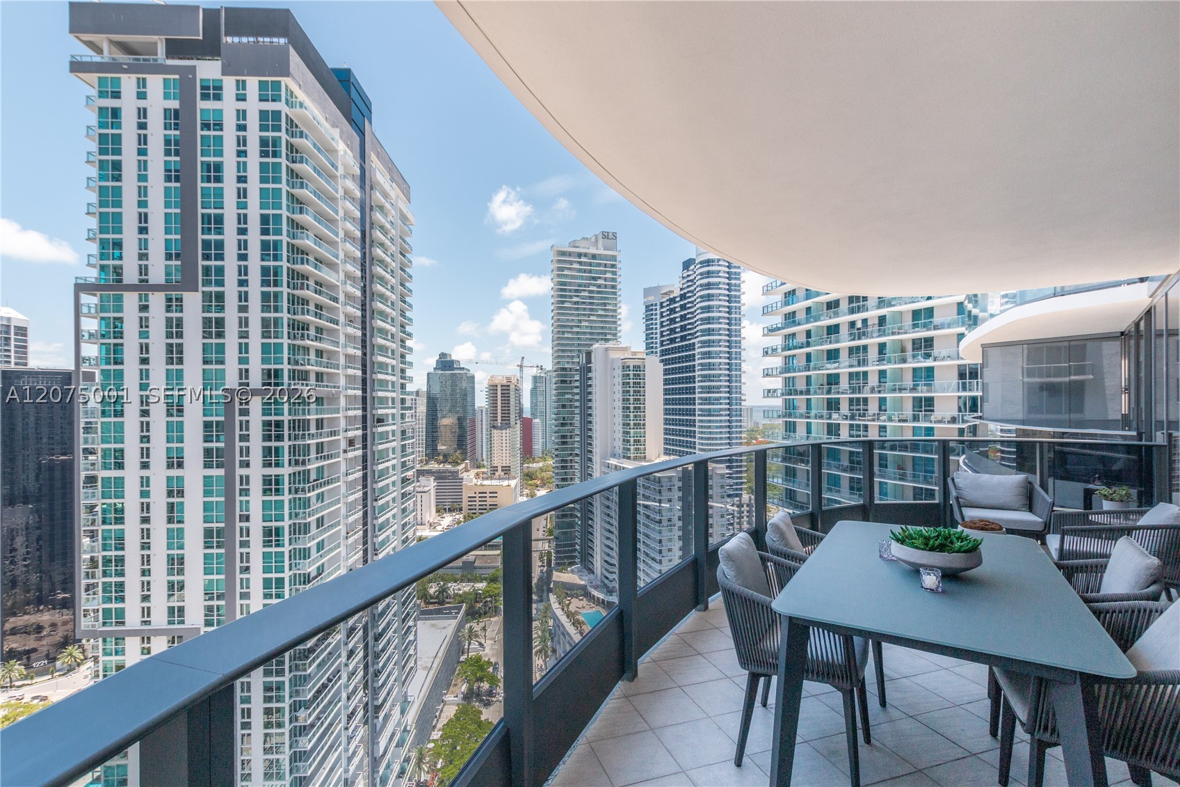 1000 Brickell Plz #3201 Miami, FL 33131