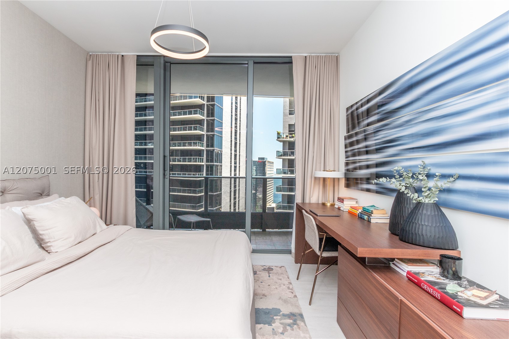1000 Brickell Plz #3201 Miami, FL 33131