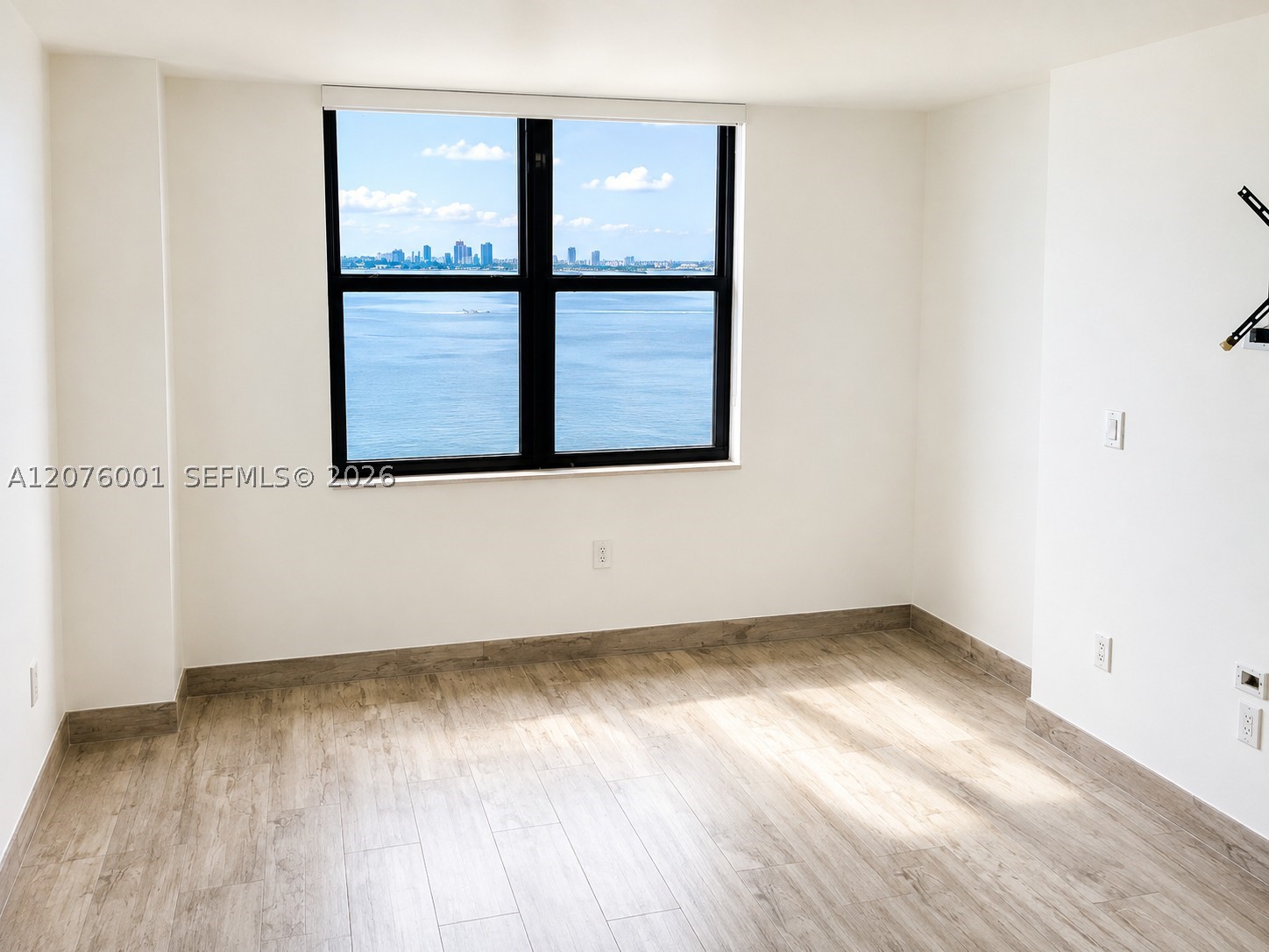 image Brickell Bay Club2