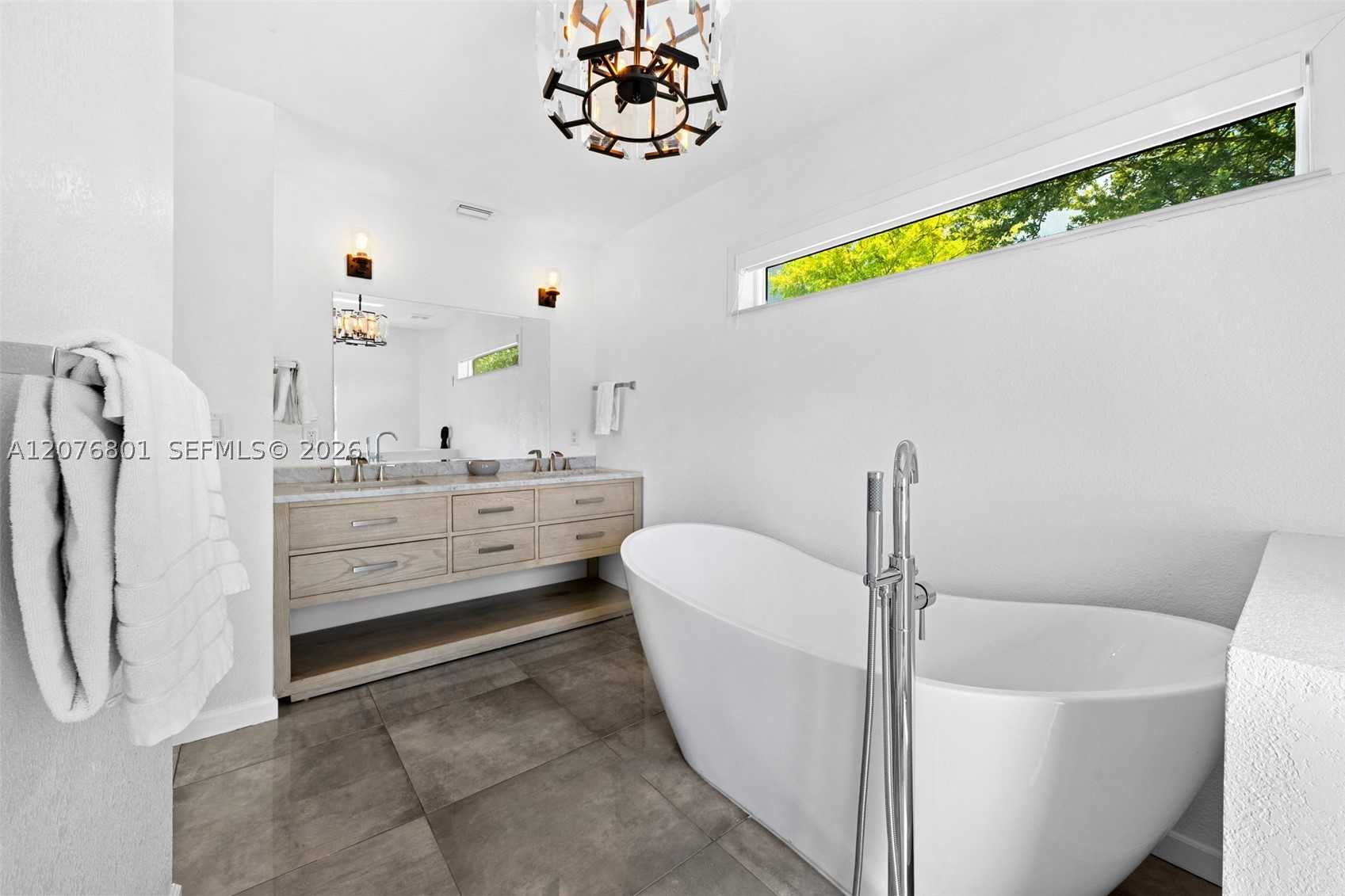 1617 SW 17th Ave Fort Lauderdale, FL 33312