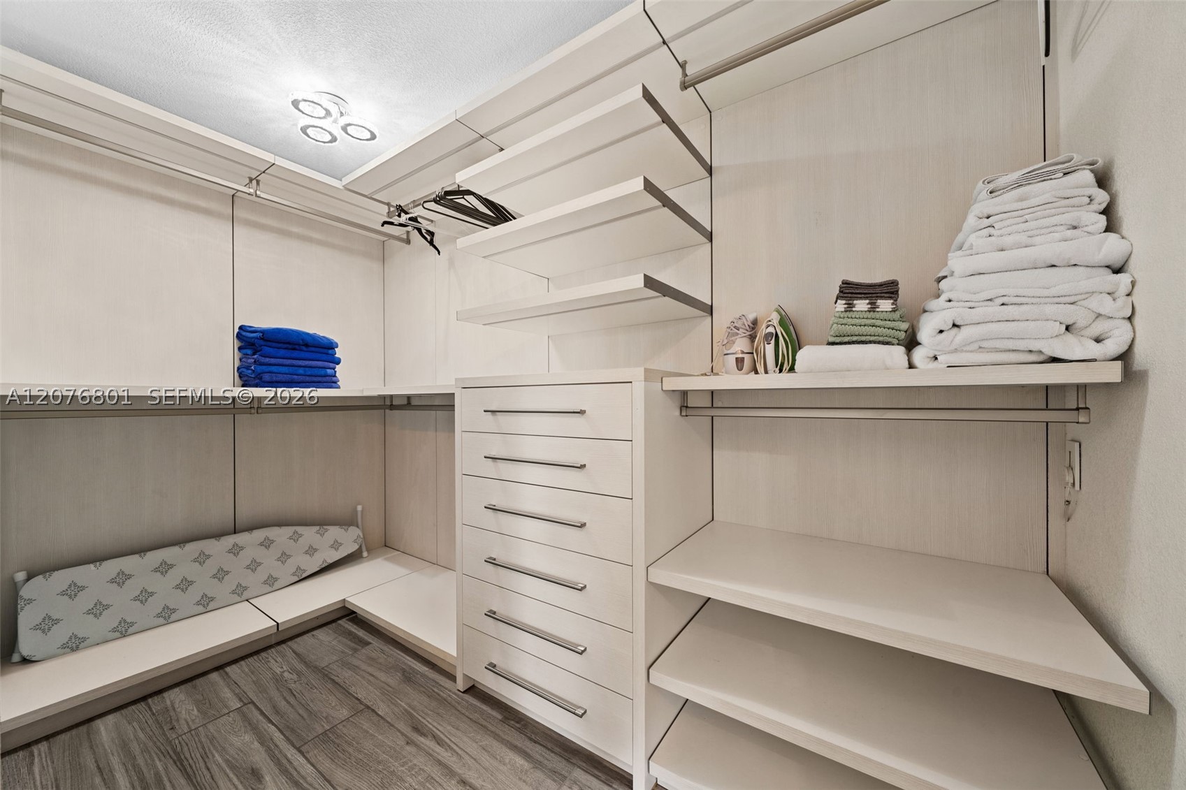 1617 SW 17th Ave Fort Lauderdale, FL 33312