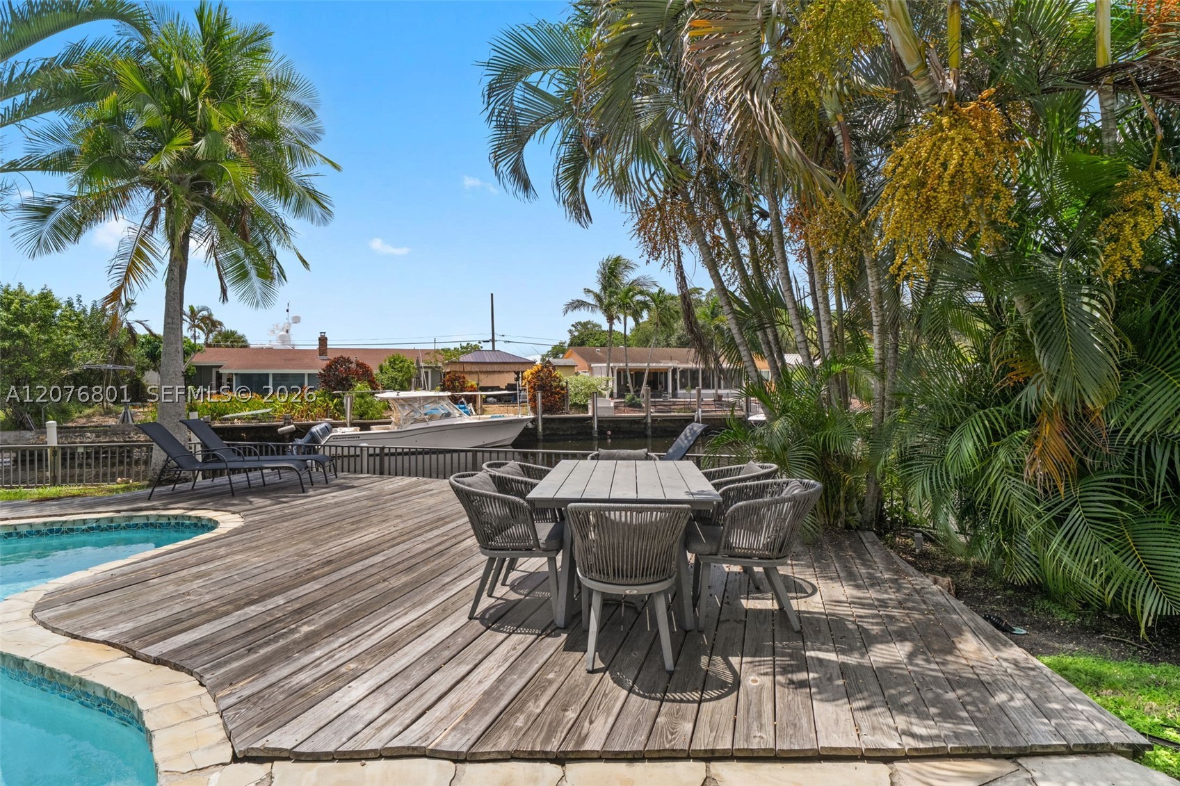1617 SW 17th Ave Fort Lauderdale, FL 33312