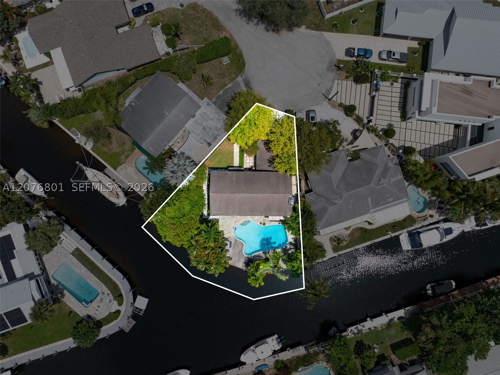 1617 SW 17th Ave Fort Lauderdale, FL 33312
