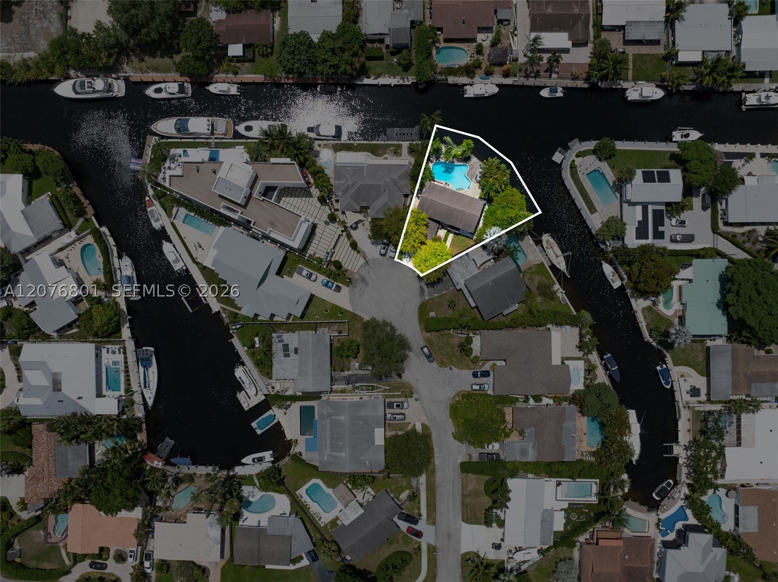 1617 SW 17th Ave Fort Lauderdale, FL 33312