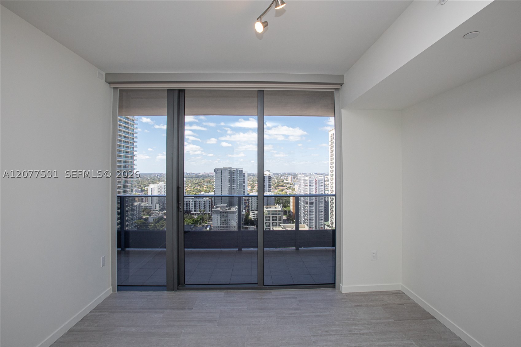 image Brickell Flatiron4