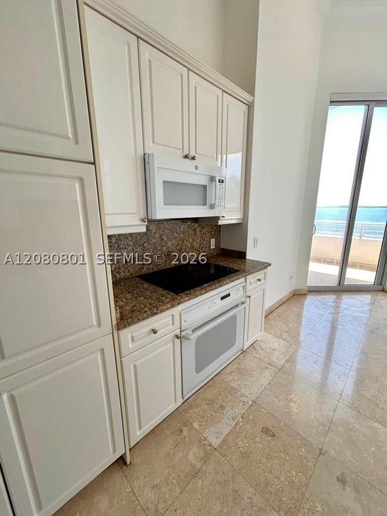 808 Brickell Key Dr #404 Miami, FL 33131