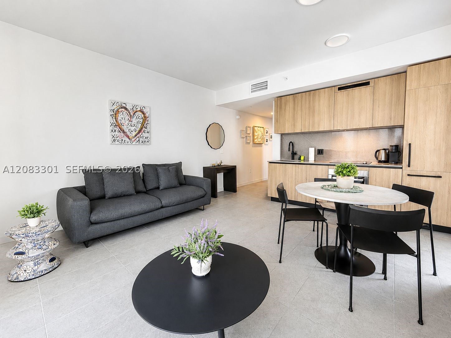 121 NE 5th St #2408