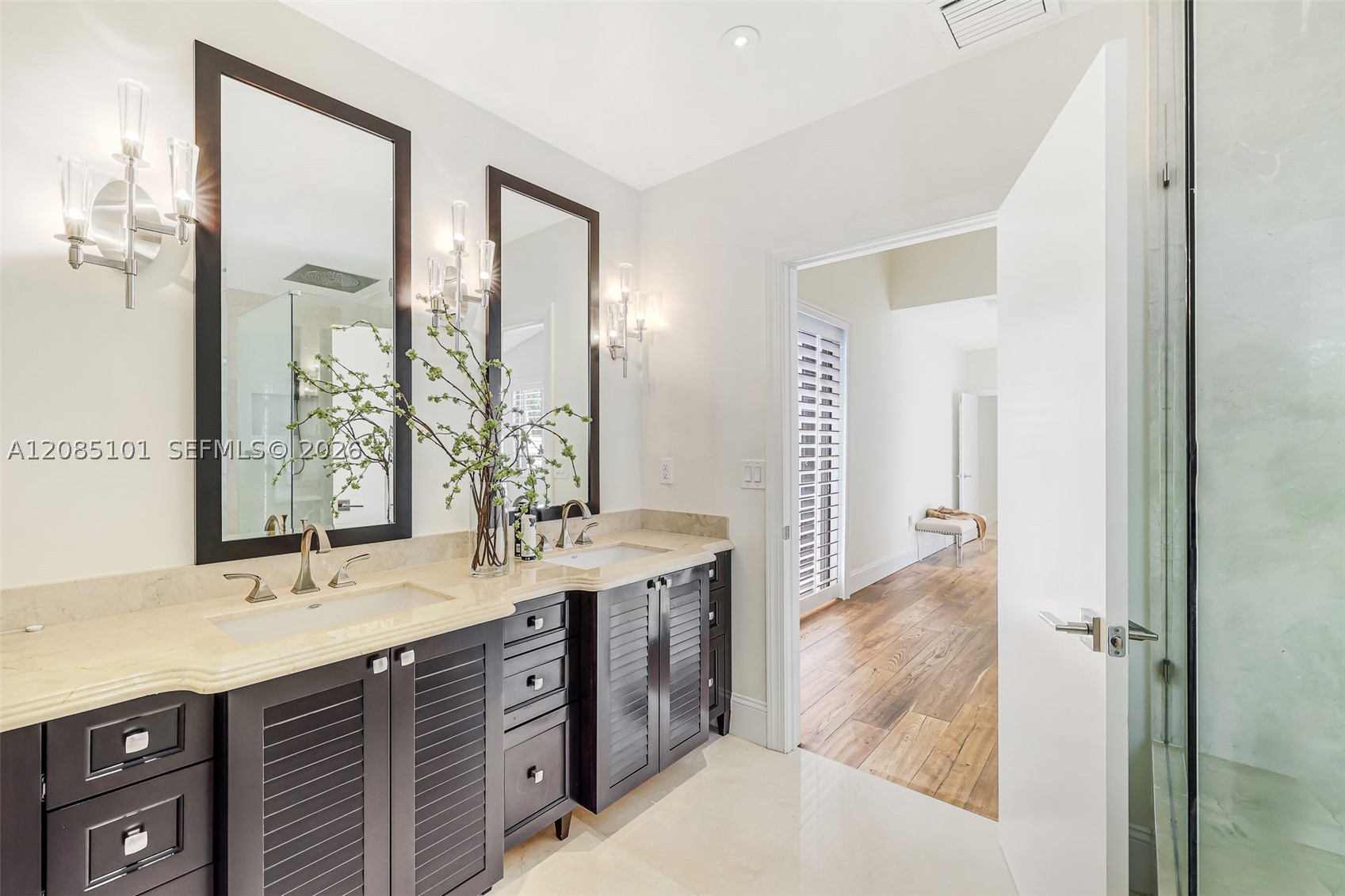 7730 SW 68th Ter Miami, FL 33143