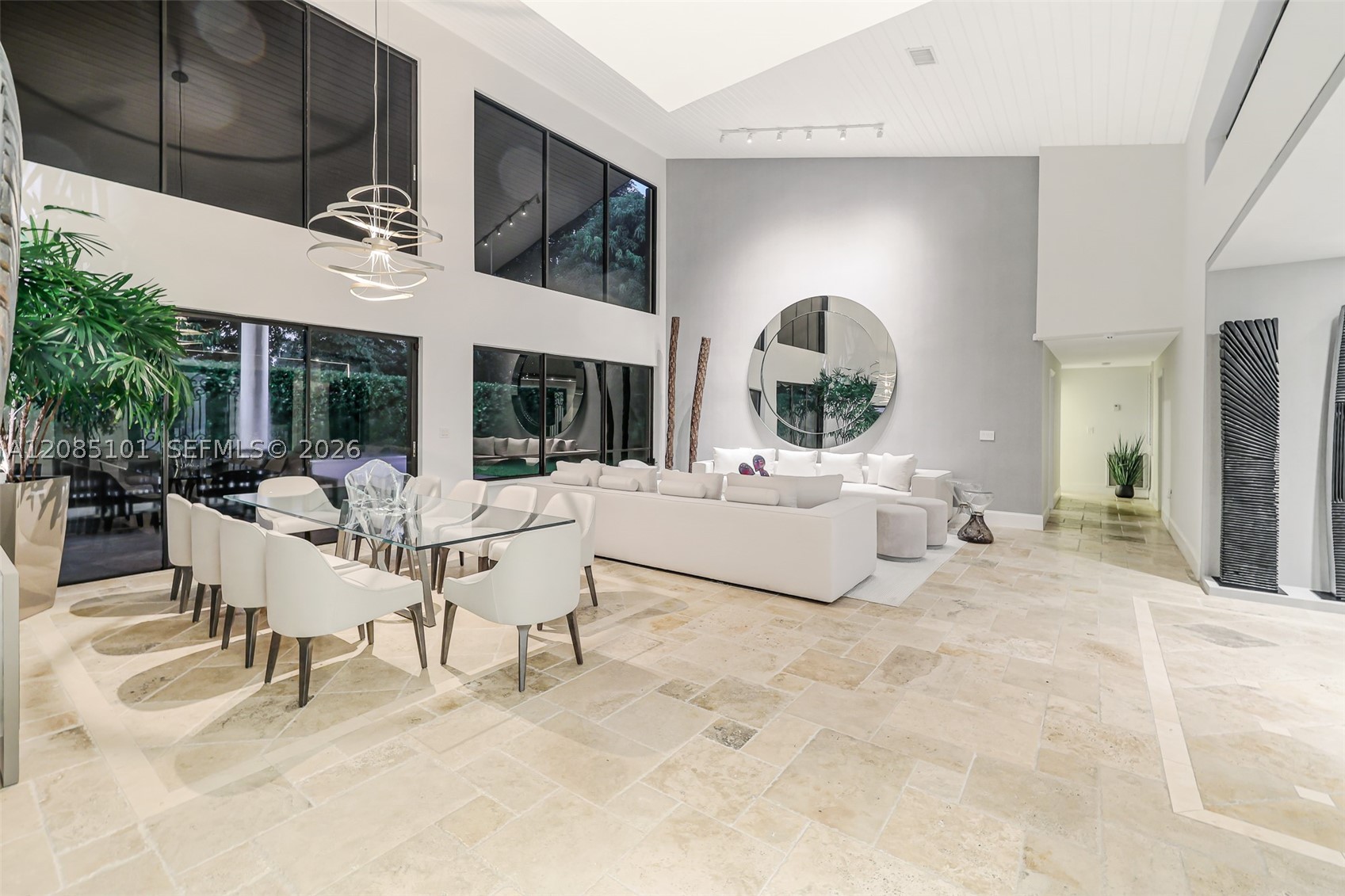 7730 SW 68th Ter Miami, FL 33143