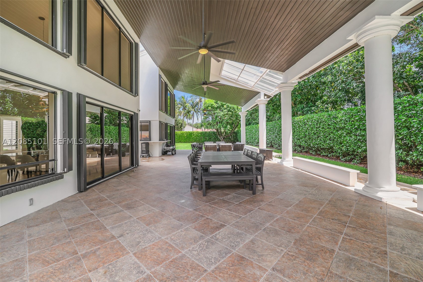 7730 SW 68th Ter Miami, FL 33143