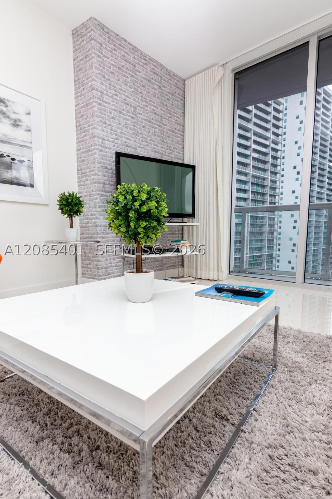 image Icon Brickell III (W Miami)17