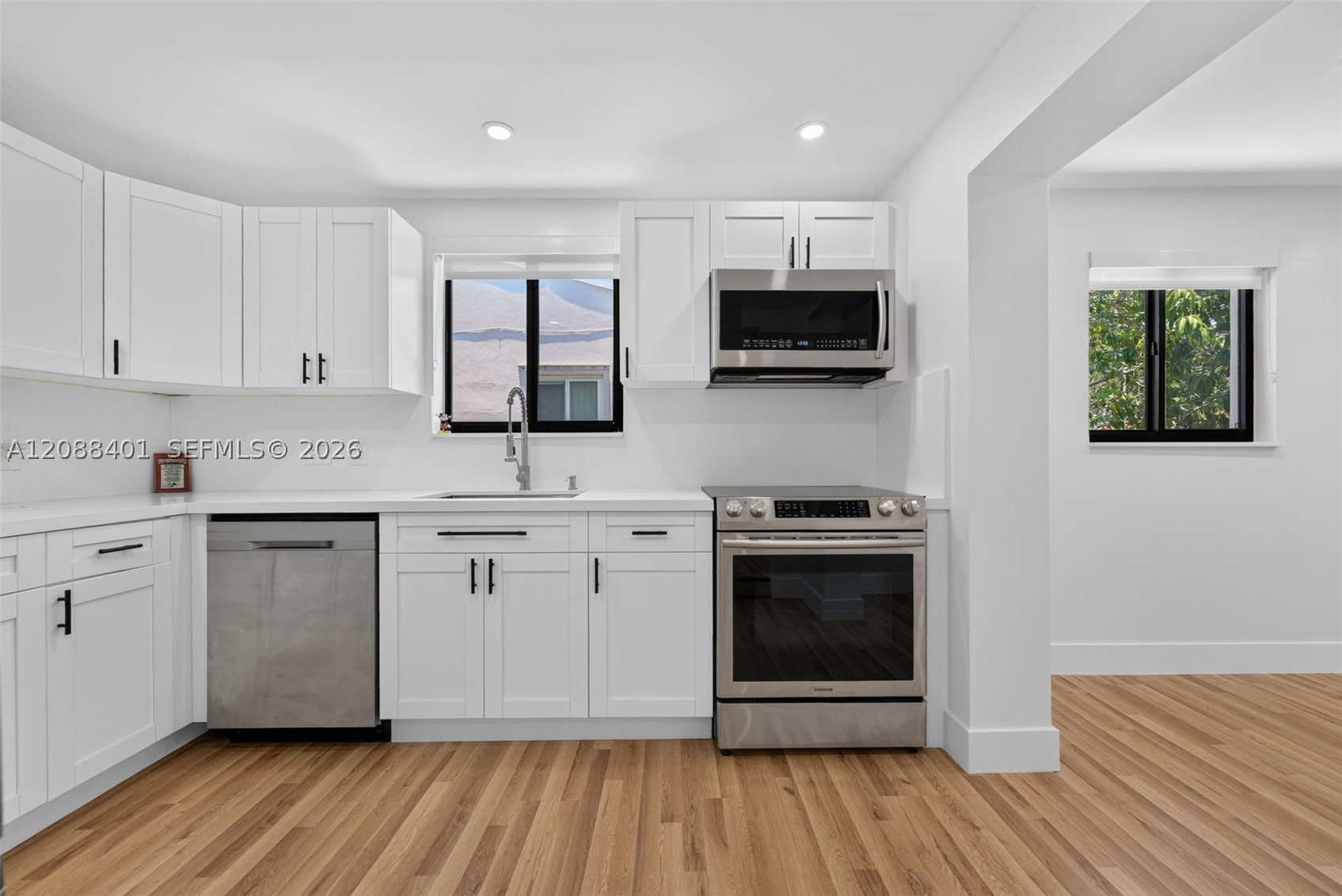 1861 SW 22nd Ter Miami, FL 33145