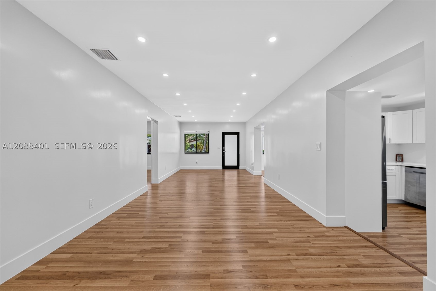 1861 SW 22nd Ter Miami, FL 33145