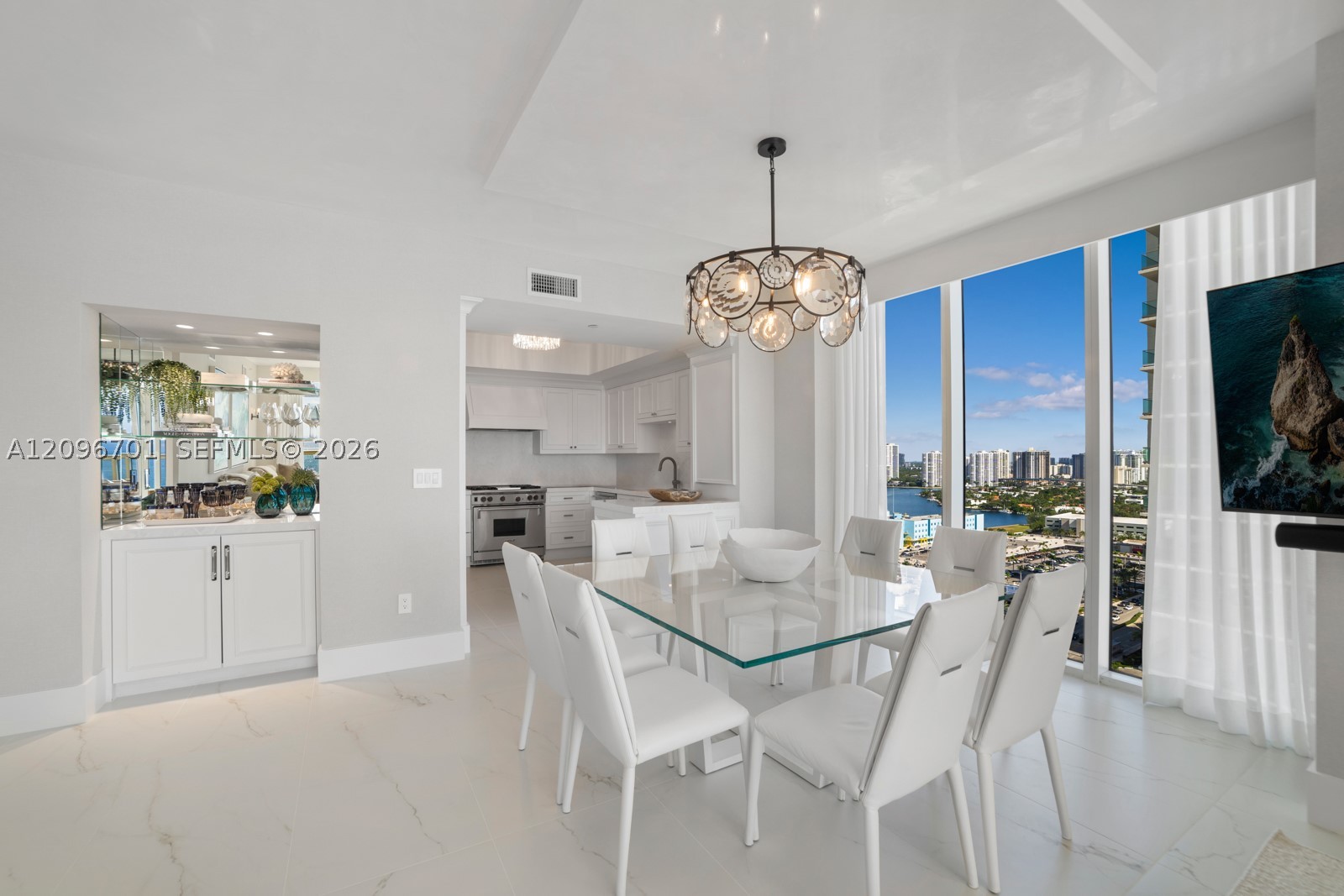 image Acqualina Residences16