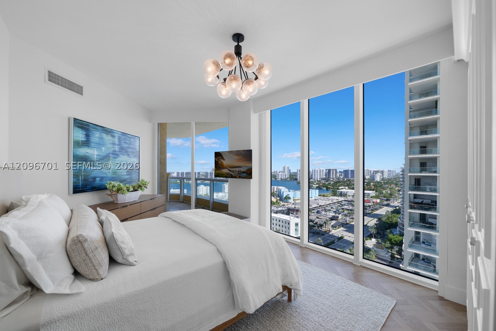 image Acqualina Residences26