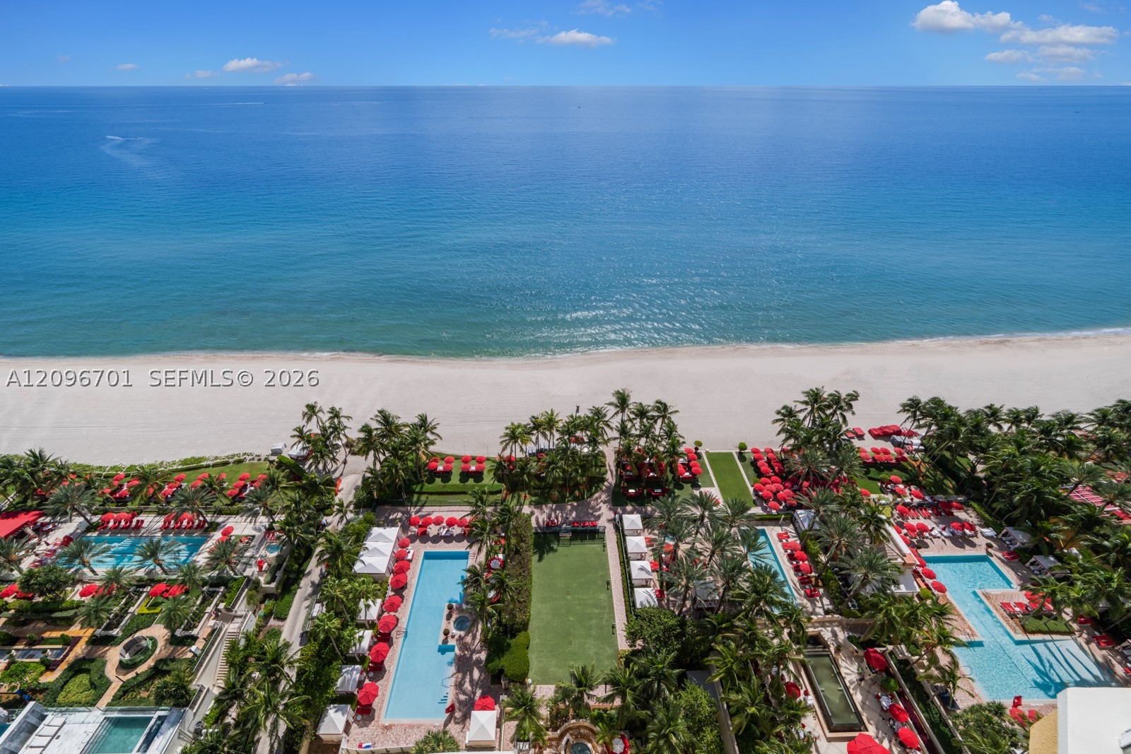 image Acqualina Residences35