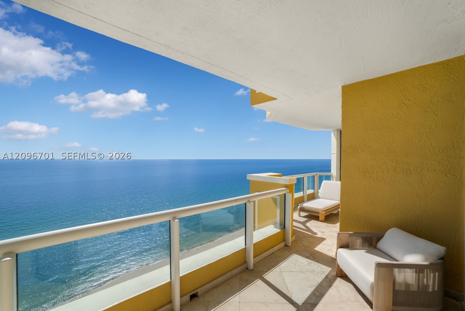 image Acqualina Residences38