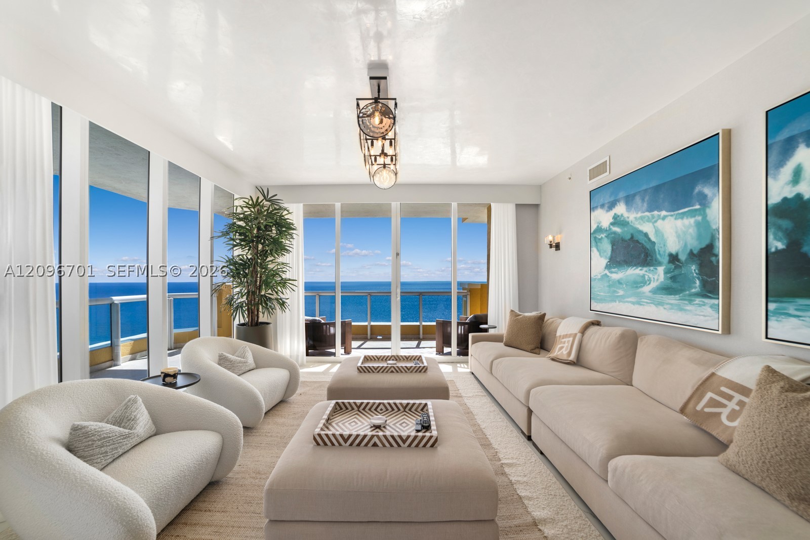 image Acqualina Residences4