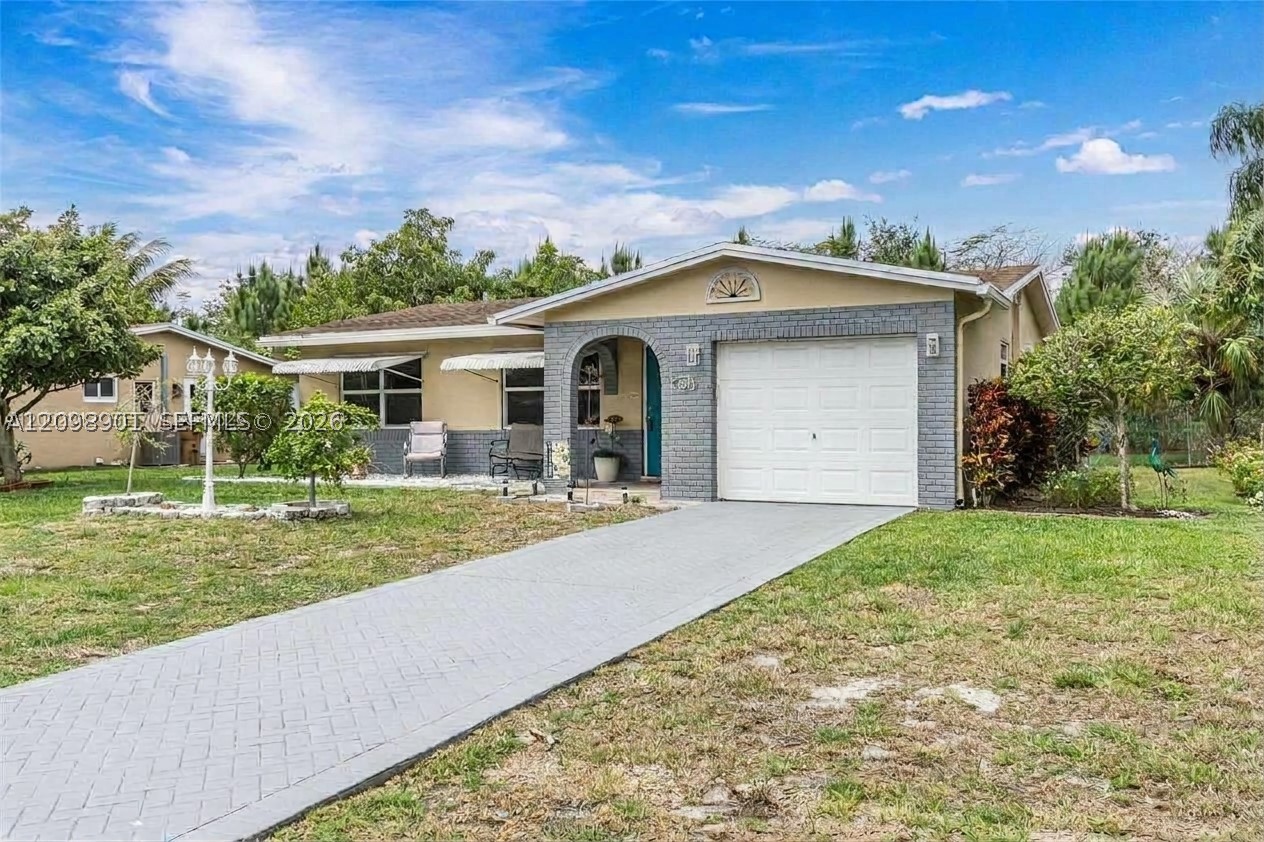 4871 NW 13th Ave