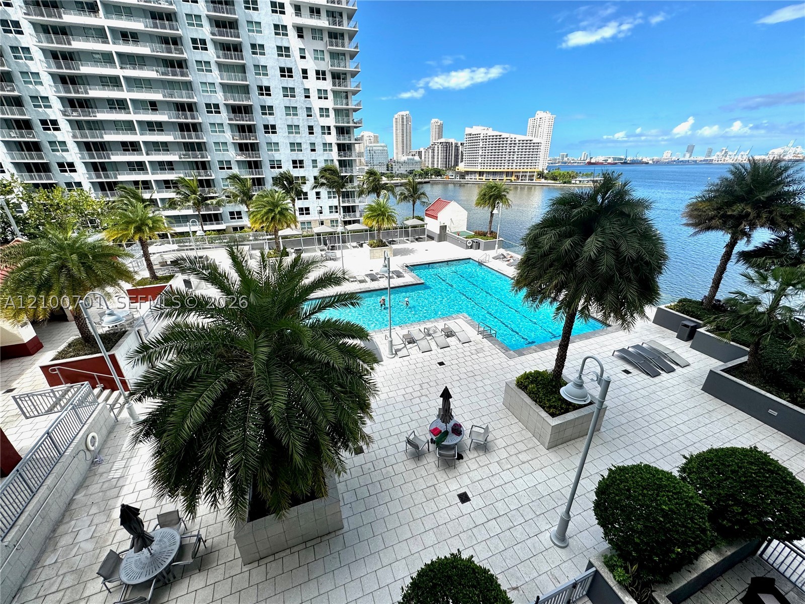 image The Mark on Brickell11