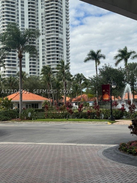 19101 NE 36th Ct #1005 Aventura, FL 33180
