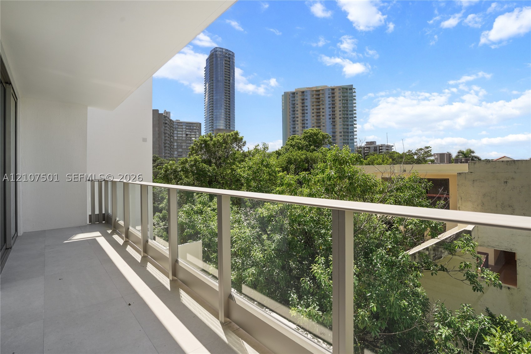 2200 Brickell Ave #317 Miami, FL 33129