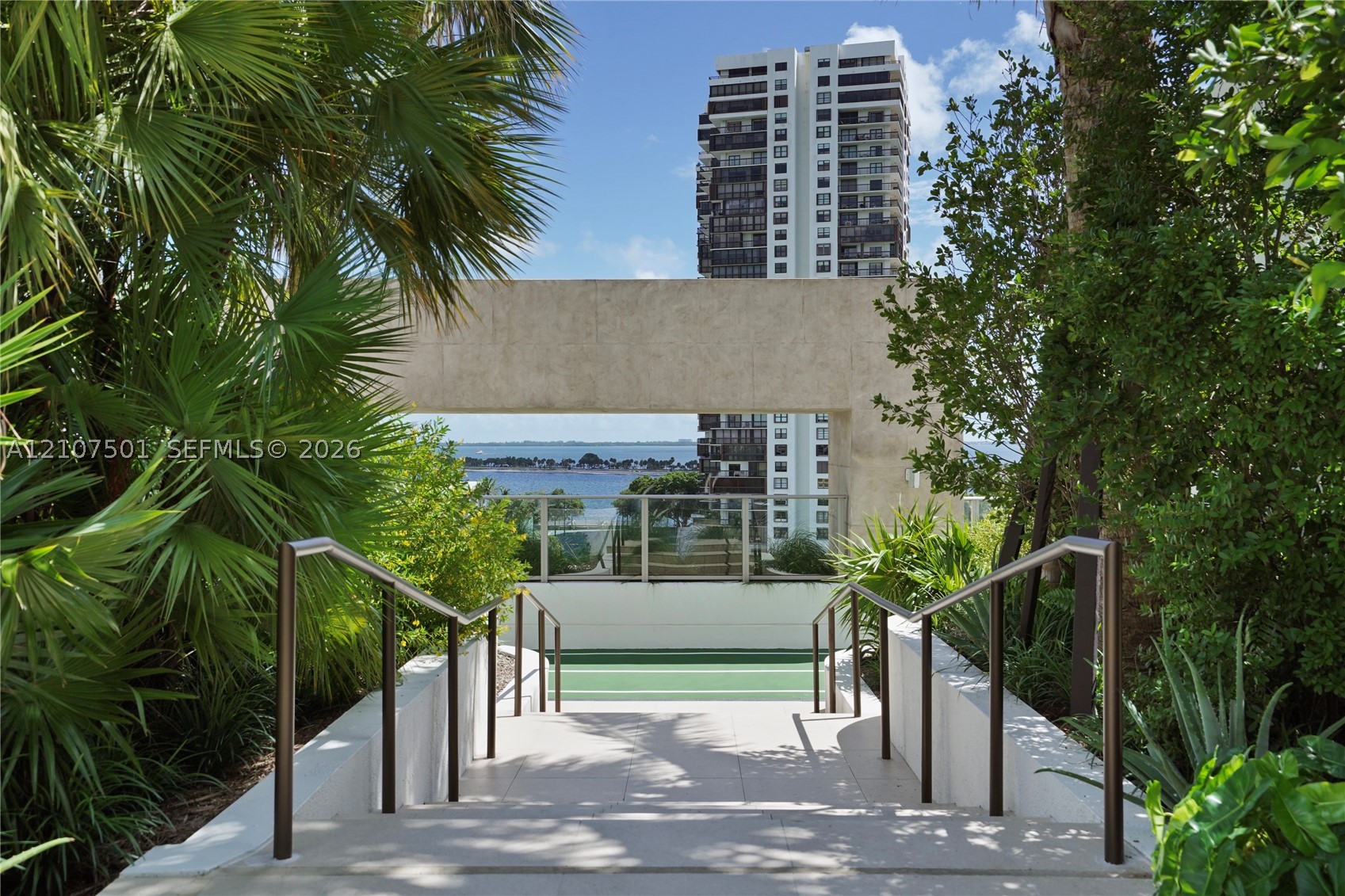2200 Brickell Ave #317 Miami, FL 33129