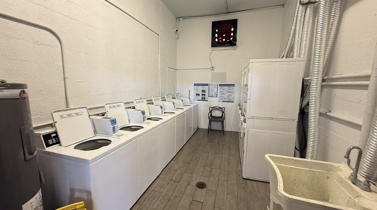 16850 S Glades #2g North Miami Beach, FL 33162