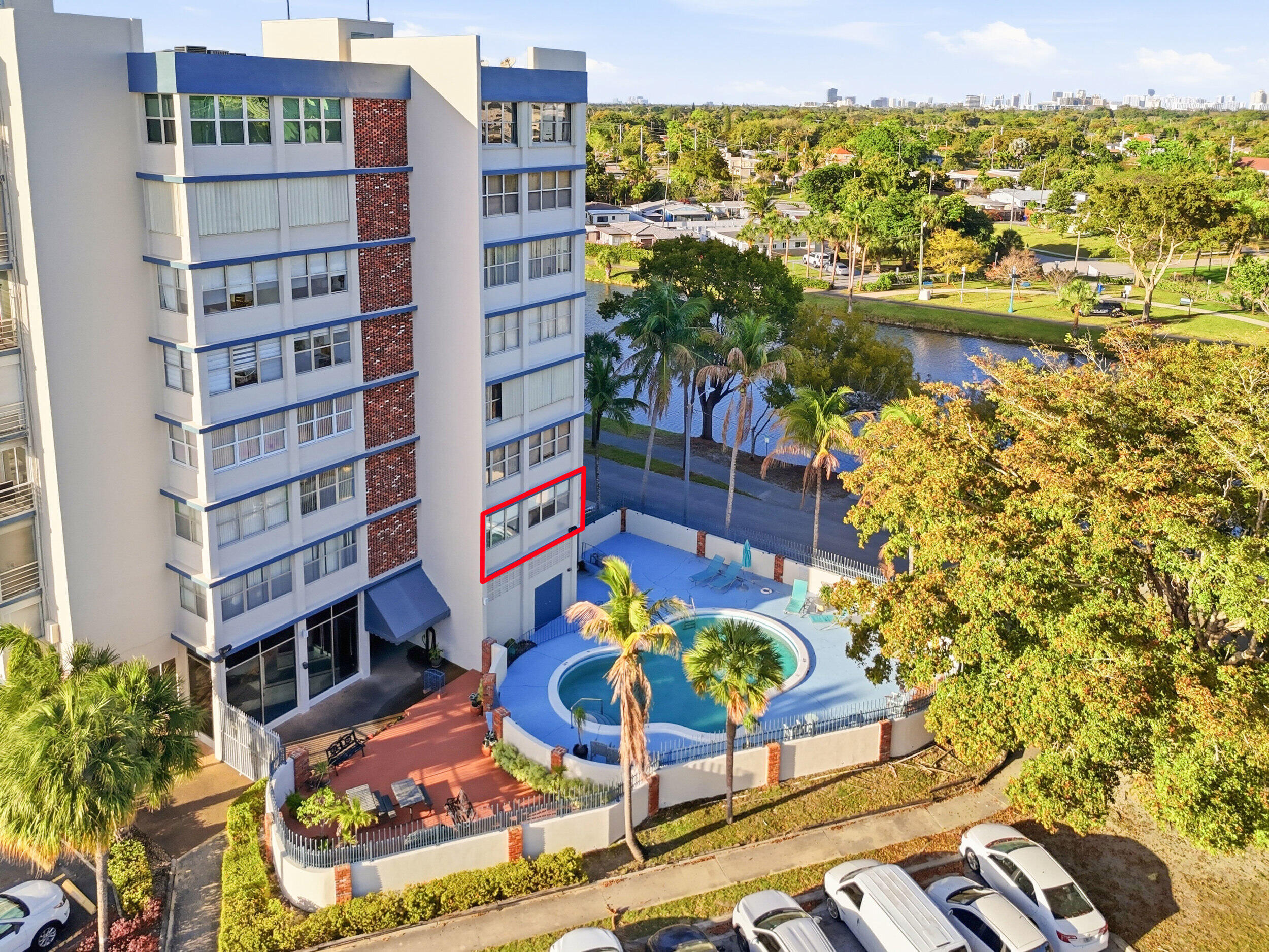 16850 S Glades #2g North Miami Beach, FL 33162